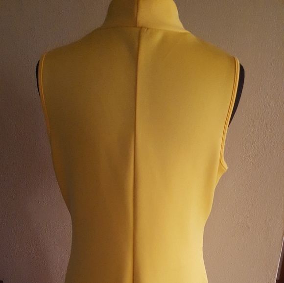 Plus Bow Dress - Picture 4 of 4